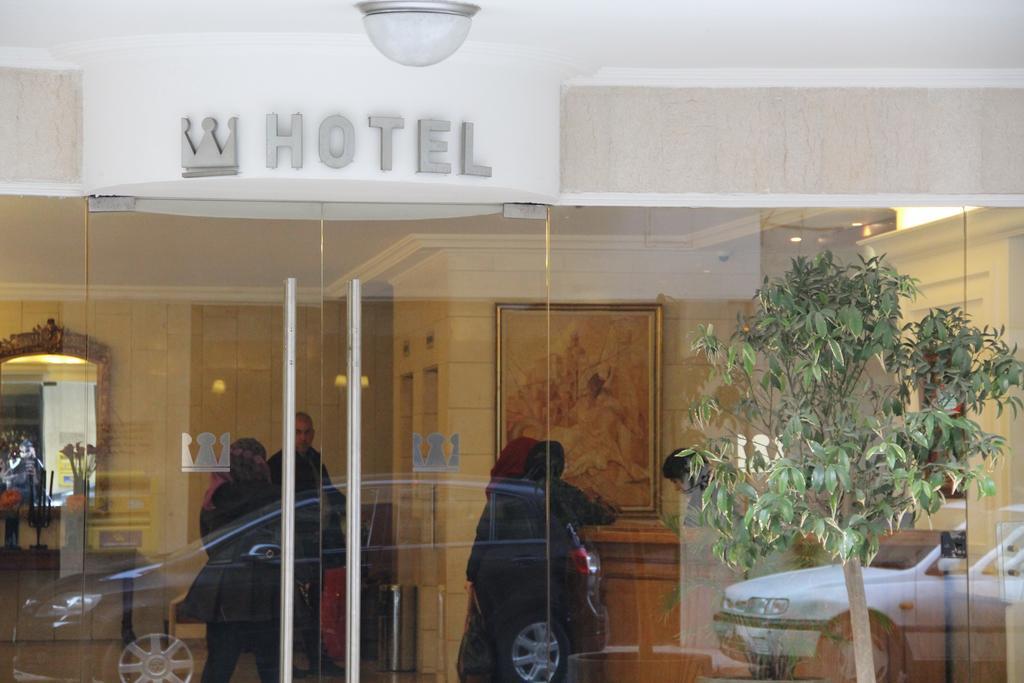 Napoleon Hotel Бейрут Екстер'єр фото